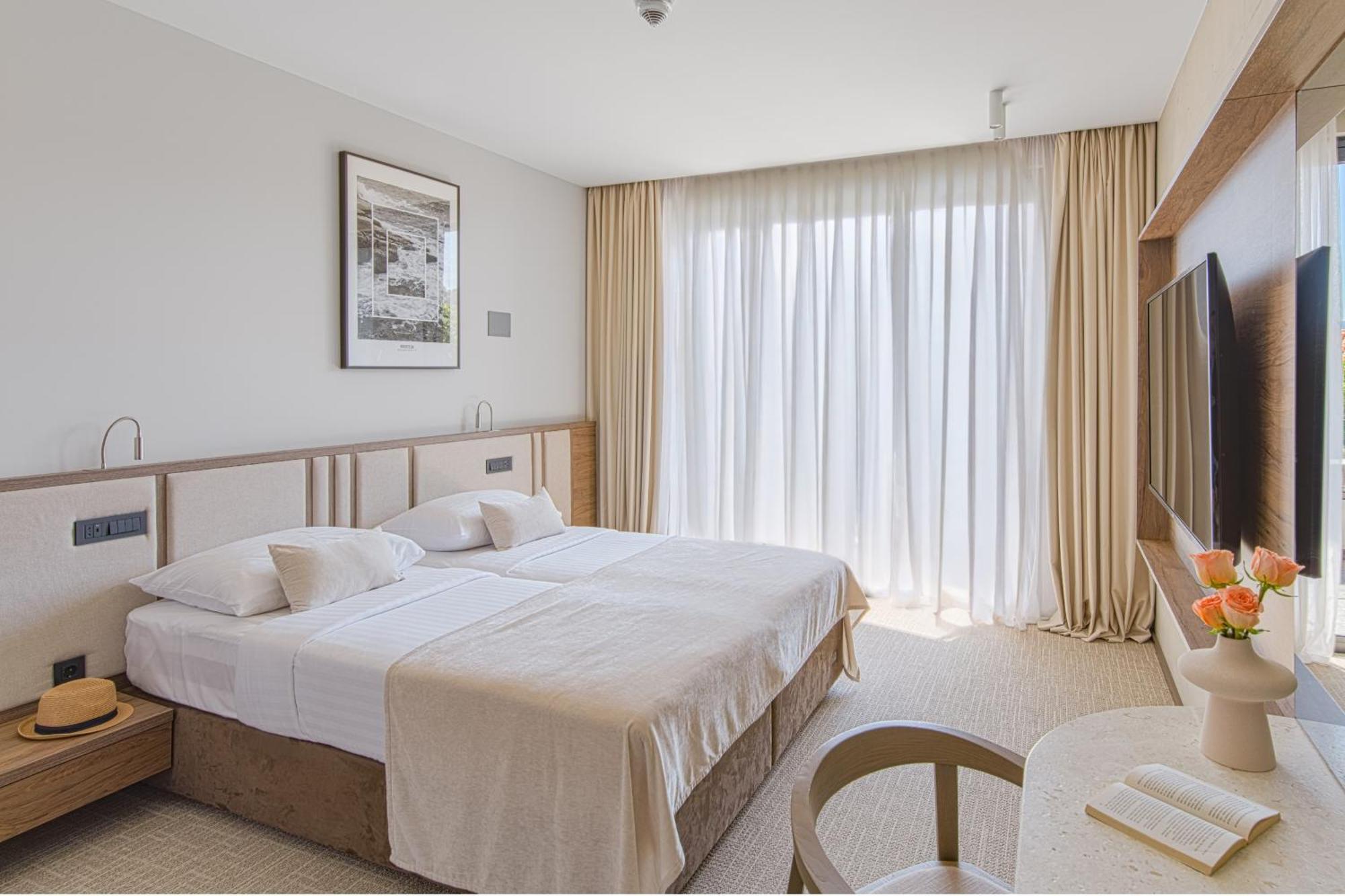 Grand Hotel View Postira Room photo